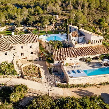 Alcazar Del Garraf Villa