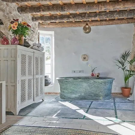 Alcazar Del Garraf Villa *